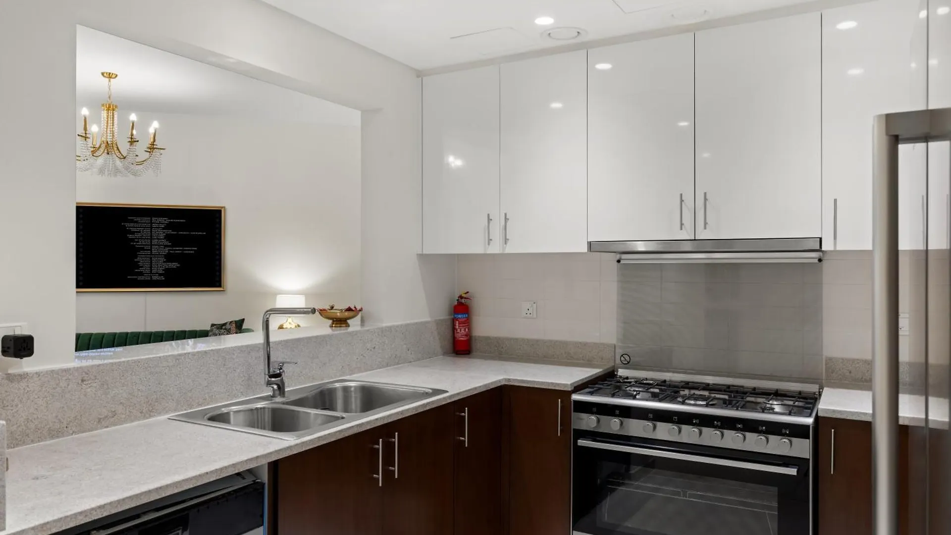 2Br Apartment In Downtown Dubai, Near Burj Khalifa 0*, Dubai