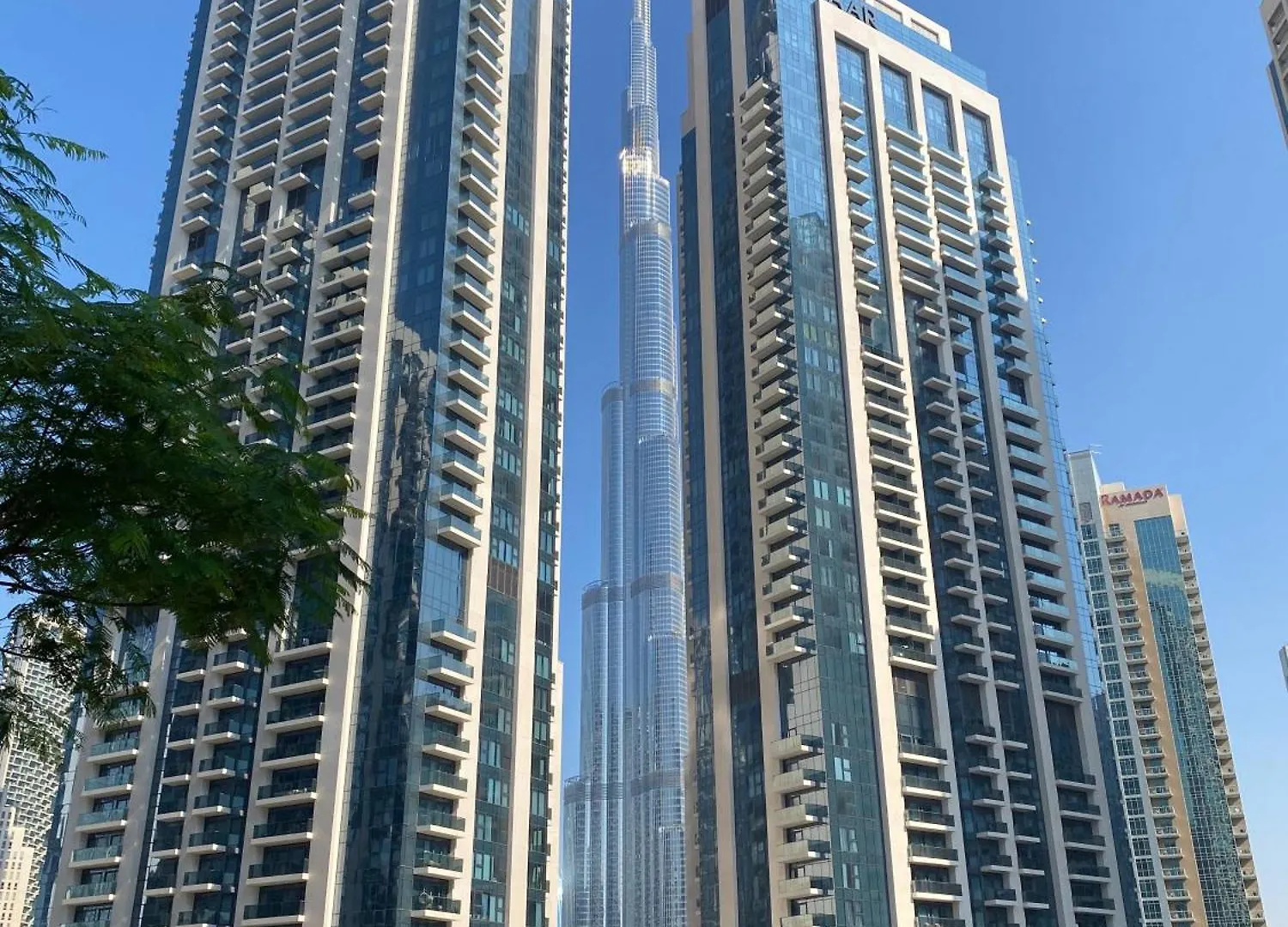 2Br Apartment In Downtown Dubai, Near Burj Khalifa Dubai