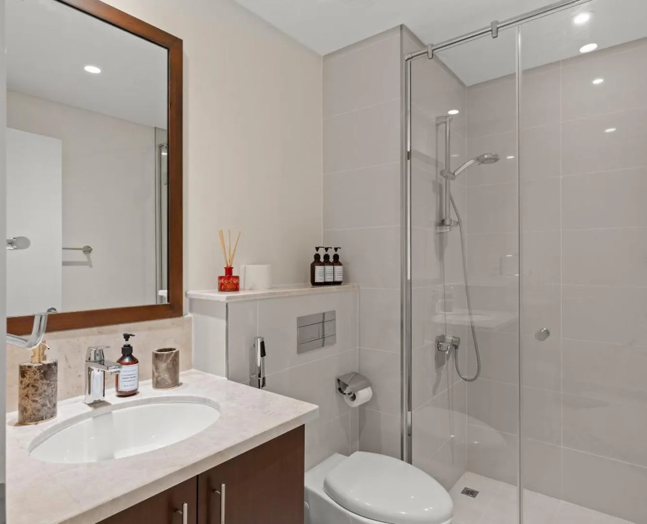 2Br Apartment In Downtown Dubai, Near Burj Khalifa 0*, Dubai United Arab Emirates
