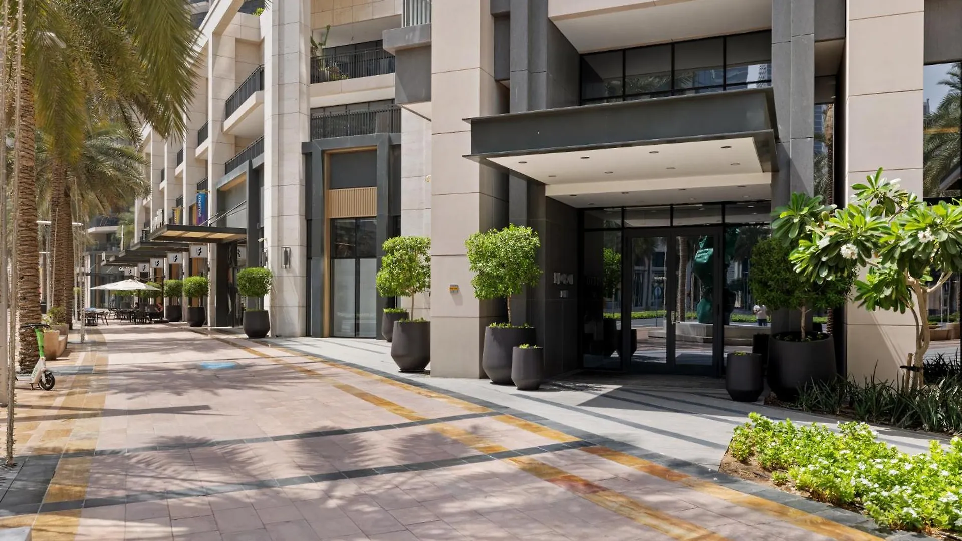 2Br Apartment In Downtown Dubai, Near Burj Khalifa