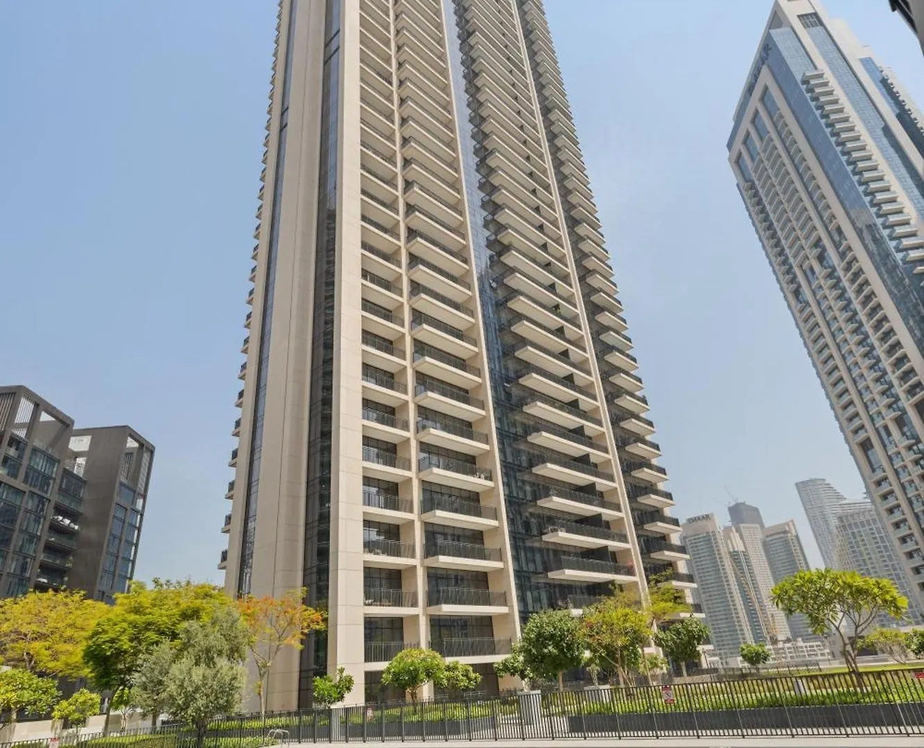 2Br Apartment In Downtown Dubai, Near Burj Khalifa